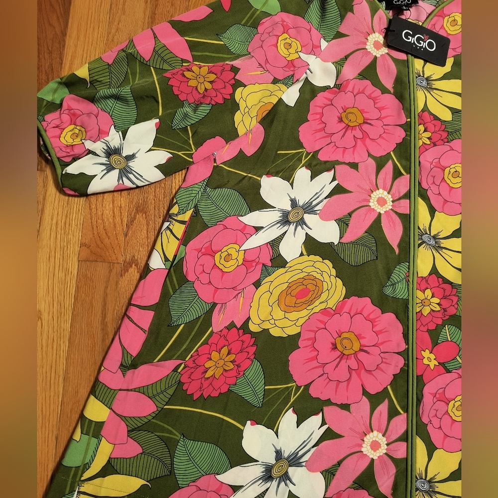 GIGIO Floral  MOD Long-Sleeve A-Line Dress in Olive & Pink. Total Of 3 Dresses - Picture 4 of 14